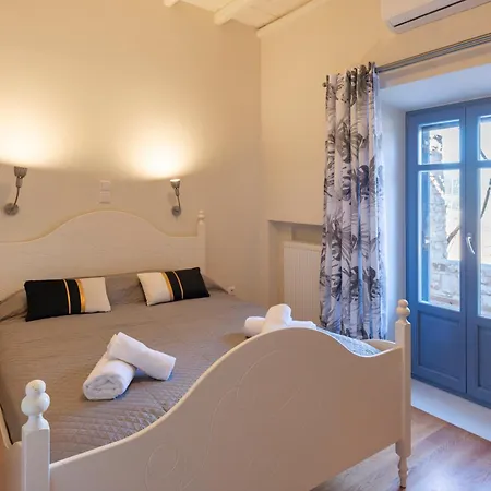 度假居 阿尔基洛科斯度假屋 *