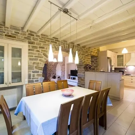 Paros Tranquility بيت للعطل *